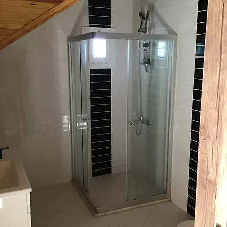 Vakantiehuis Pine Valley 7 بيت للعطل *